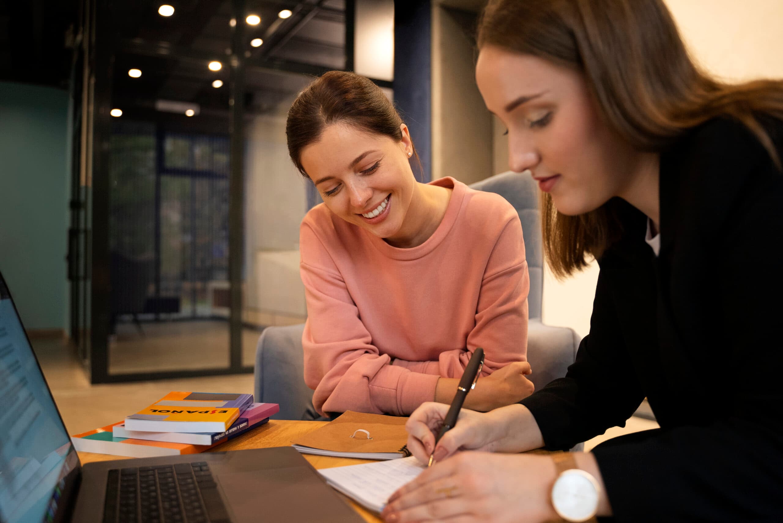 Portfolio Building Guidance for Creative & STEM Degrees – Best Educational Consultants in Dubai